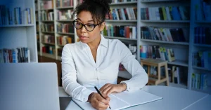 An AP teacher uses UWorld’s online instructional resources to plan lessons